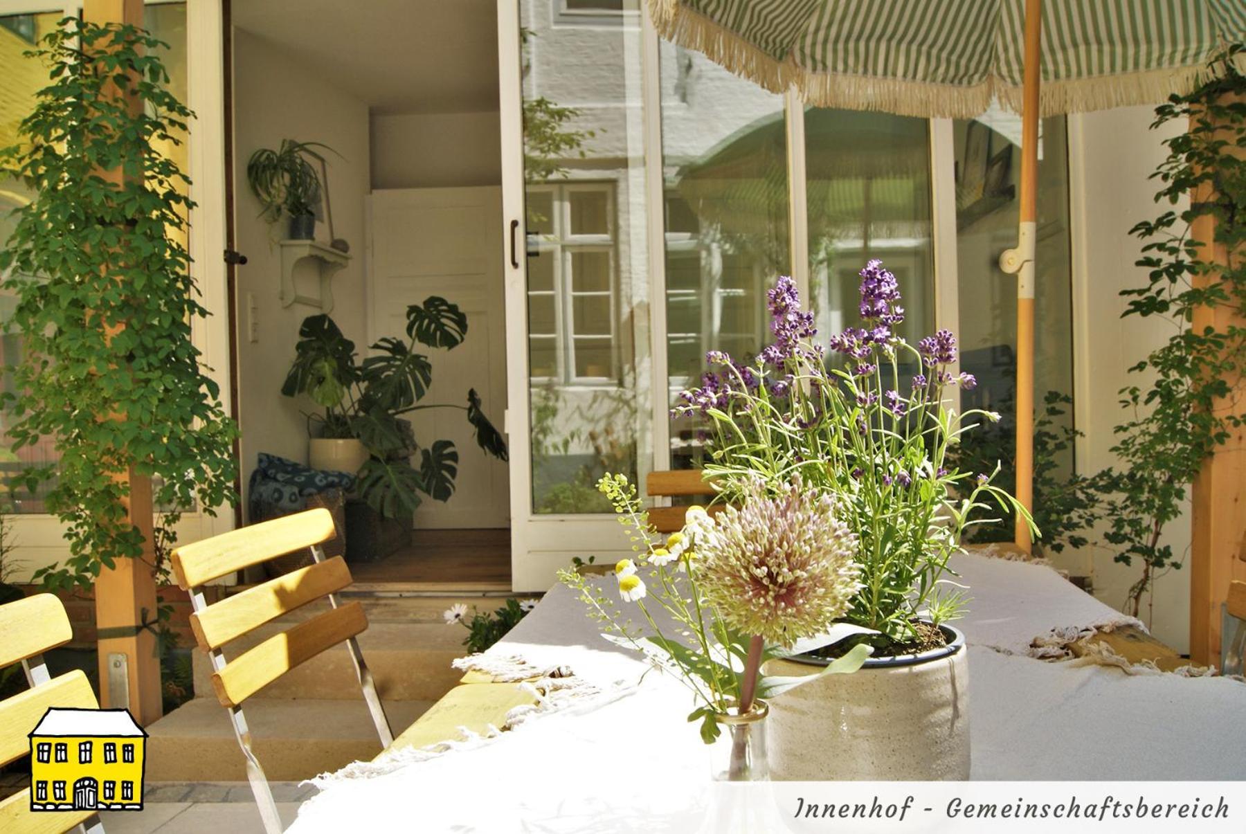 Das Gelbe Haus - Drei Besondere Ferienwohnungen フレンスブルク エクステリア 写真